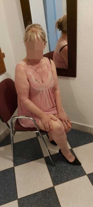 Petra – Mollige Dame bei XXL4YOU in Heilbronn